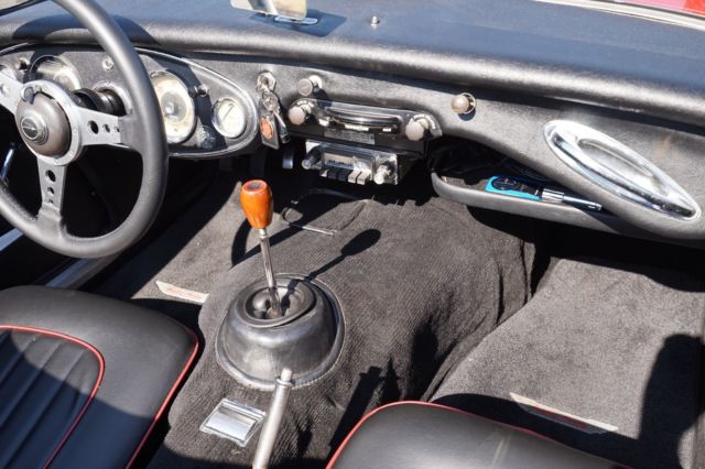 1963 Austin Healey 3000 - photo 11