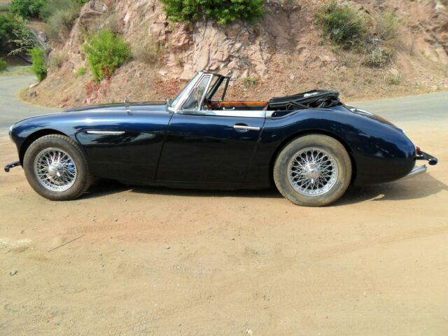 1963 Austin Healey 3000 New Convertible Top - photo 3