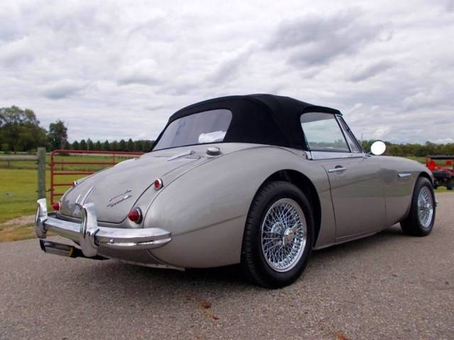 1963 Austin Healey 3000 MKII - photo 13