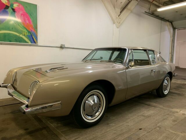 1963 Studebaker Avanti R2  SUPERCHARGED 4 SPEED