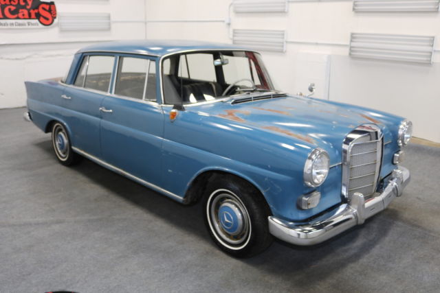 1963 Mercedes-Benz 190-Series Runs Drives Body Int Good 2L Diesel 4 spd man - photo 10