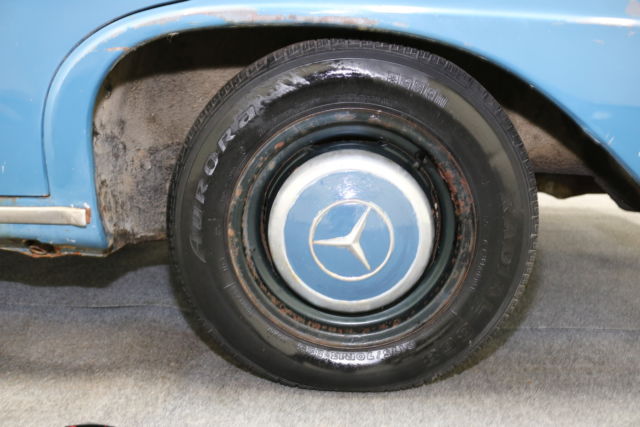 1963 Mercedes-Benz 190-Series Runs Drives Body Int Good 2L Diesel 4 spd man - photo 13