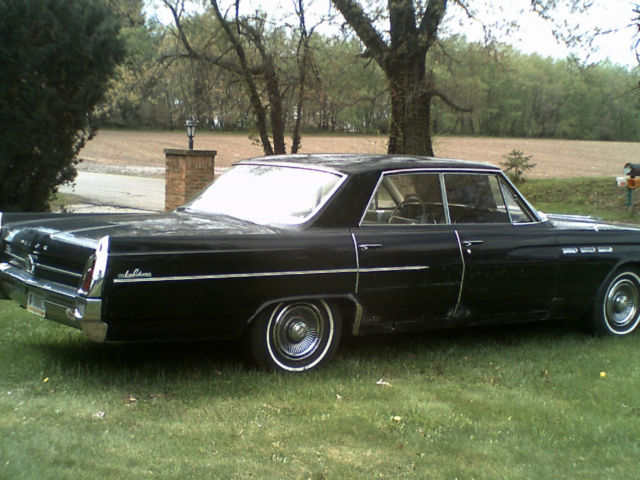 1963 Buick LeSabre Base Hardtop 4-Door - photo 2