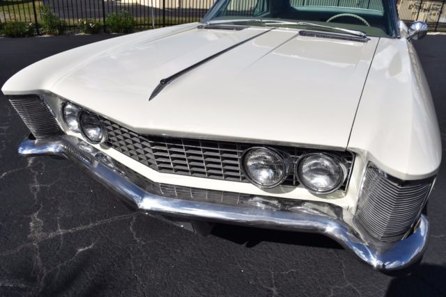 1963 Buick Riviera 401C.I. Wildcat 445 - photo 2