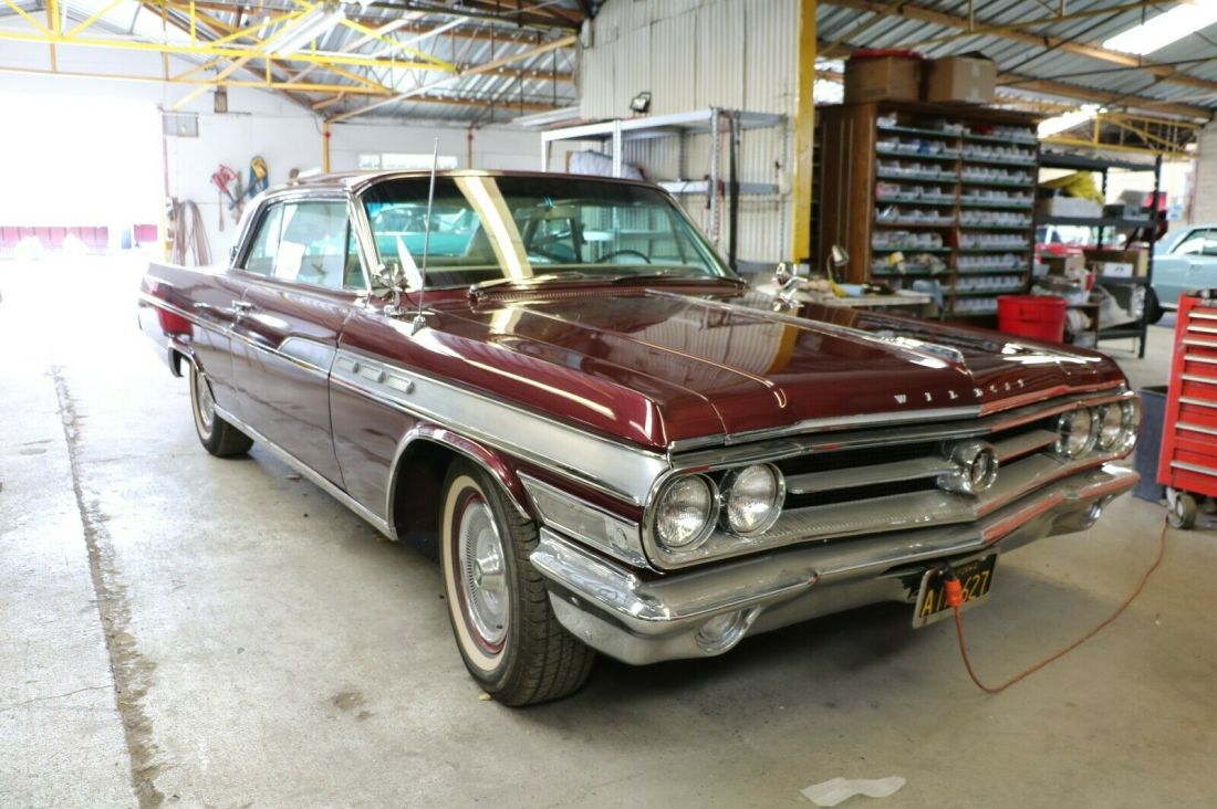 1963 Buick Wildcat - photo 2