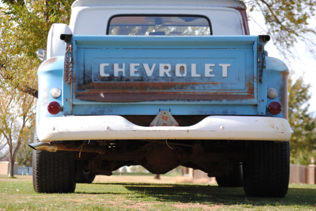 1963 Chevrolet C-10 STEPSIDE SURVIVOR TRUCK ORIG PATINA MOTOR RUNS - photo 4