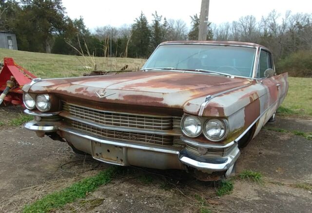 1963 Cadillac 2 door hardtop Coupe Deville for parts or restoration 1963 Cadillac Coupe Deville