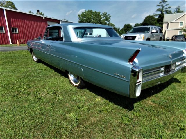 1963 Cadillac DeVille Coupe DeVille - photo 4