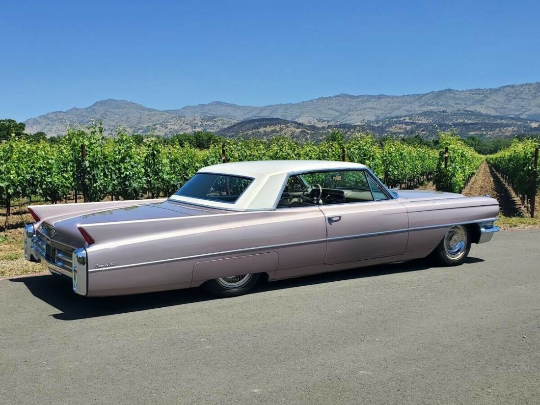 1963 Cadillac DeVille Coupe Briar Rose RWD Automatic 1963 Cadillac DeVille Coupe