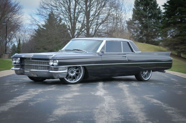 1963 Cadillac DeVille Hardtop Coupe 1963 Cadillac DeVille