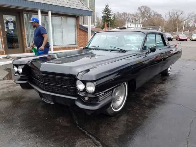 1963 Cadillac DeVille sedan 1963 Cadillac DeVille