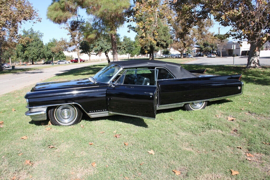 1963 Cadillac Eldorado Biarritz Convertible - photo 3