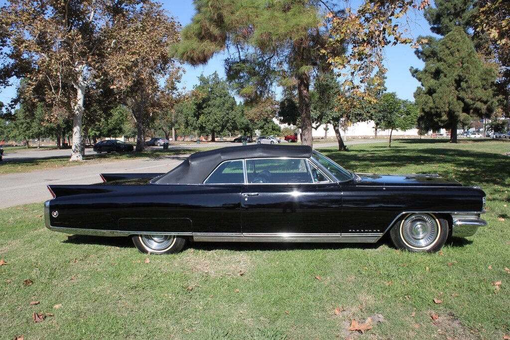 1963 Cadillac Eldorado Biarritz Convertible - photo 7