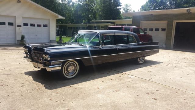1963 Cadillac limousine - photo 4