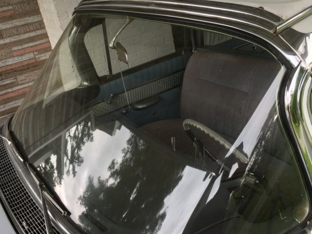 1963 Cadillac Fleetwood Hearse - photo 2