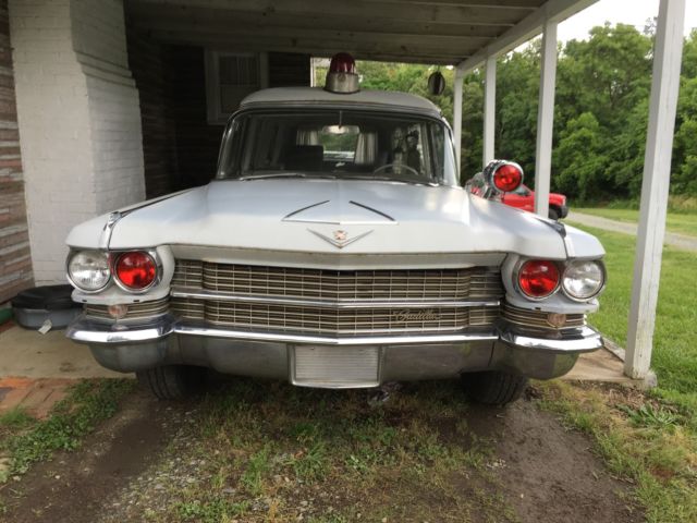 1963 Cadillac Fleetwood Hearse - photo 5