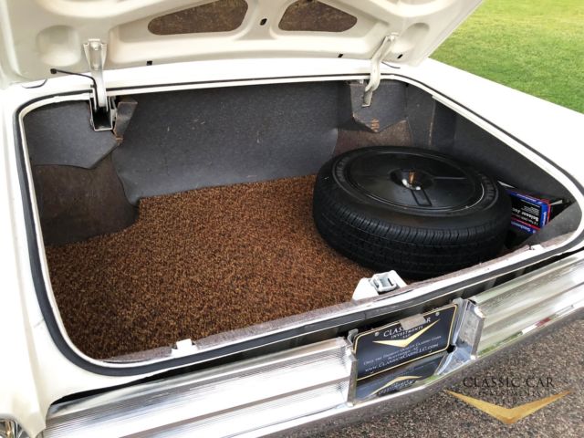 1963 Cadillac Fleetwood Series 75 Limousine - photo 9