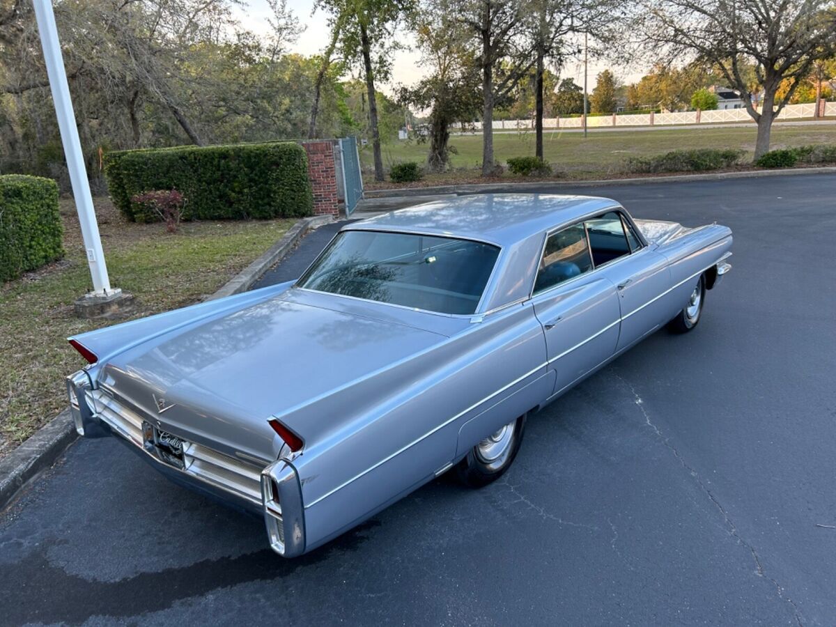 1963 Cadillac DeVille - photo 2