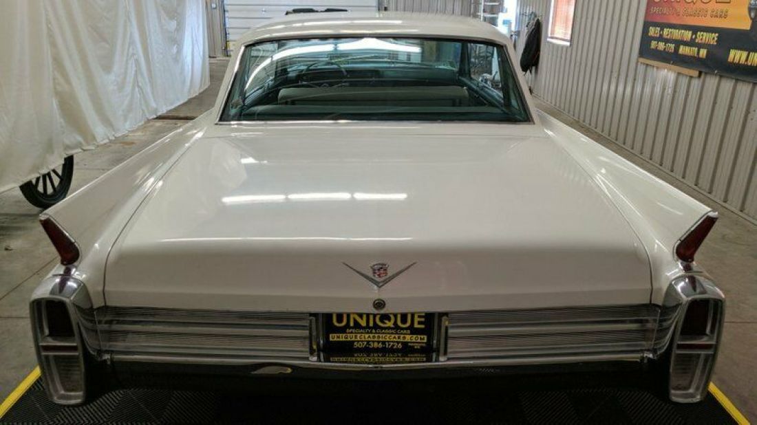 1963 Cadillac Series 62 Sedan 6 Window - photo 5