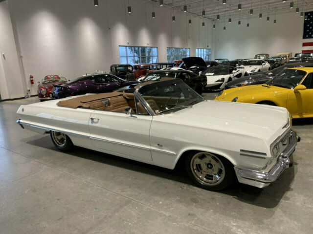 1963 Chevrolet Impala - photo 2
