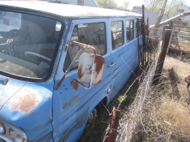 1963 Chevrolet Corvair Greenbrier Sportswagon - photo 13