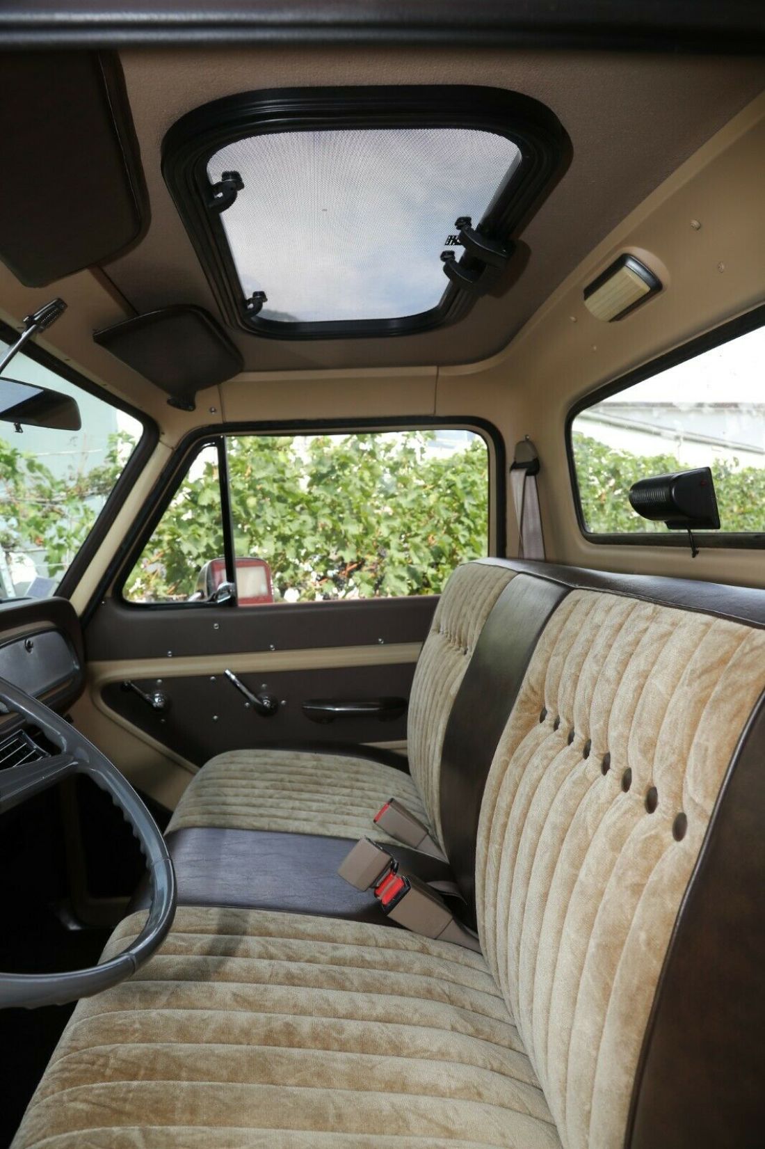 1963 Chevrolet Corvair 95 Rampside Pickup Truck - photo 8