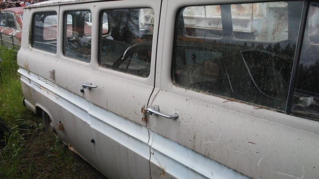 1963 Chevrolet Corvair - photo 8