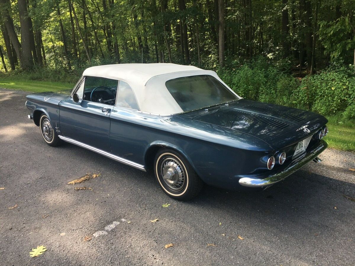 1963 Chevrolet Corvair Spyder - photo 3