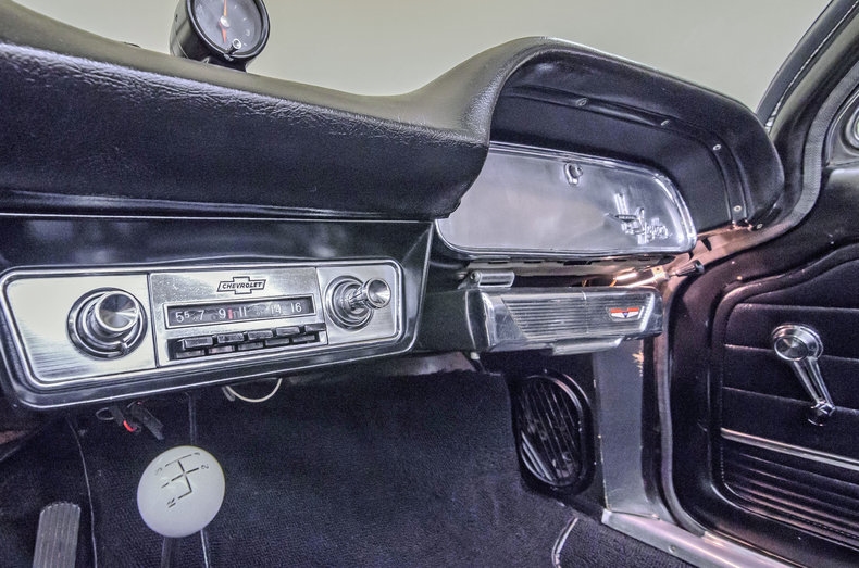 1963 Chevrolet Corvair Spyder - photo 9
