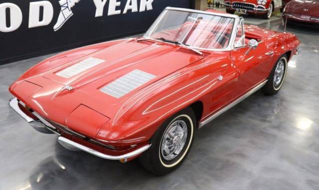 1963 Chevrolet Corvette -- - photo 4