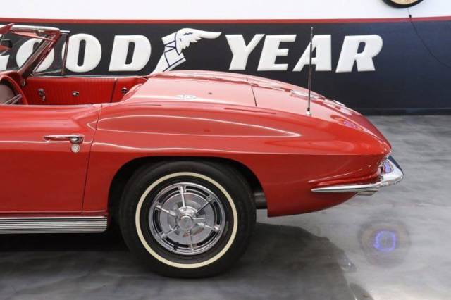 1963 Chevrolet Corvette -- - photo 7