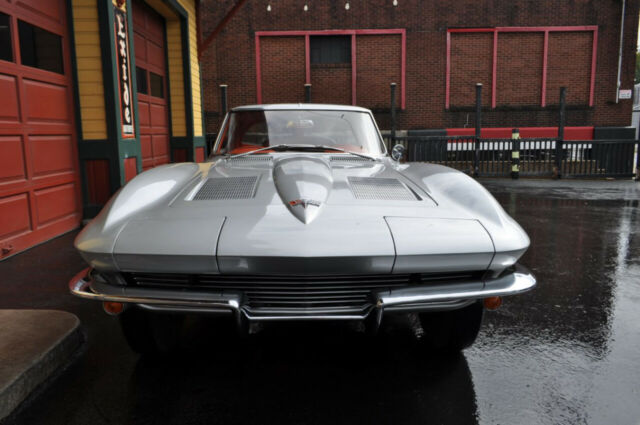 1963 Chevrolet Corvette 1963 Sebring Silver/Red #'s Matching 4sp Coupe! - photo 10