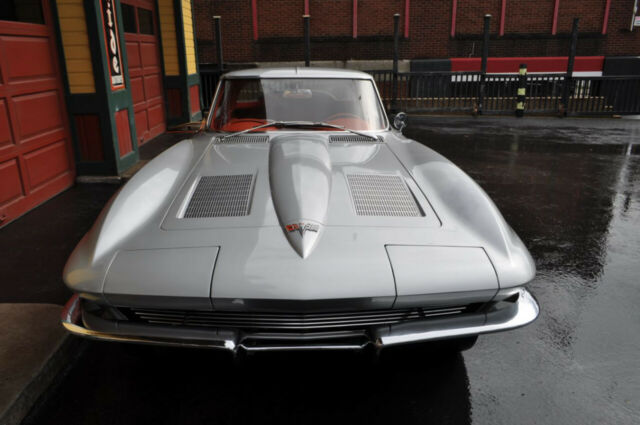 1963 Chevrolet Corvette 1963 Sebring Silver/Red #'s Matching 4sp Coupe! - photo 9