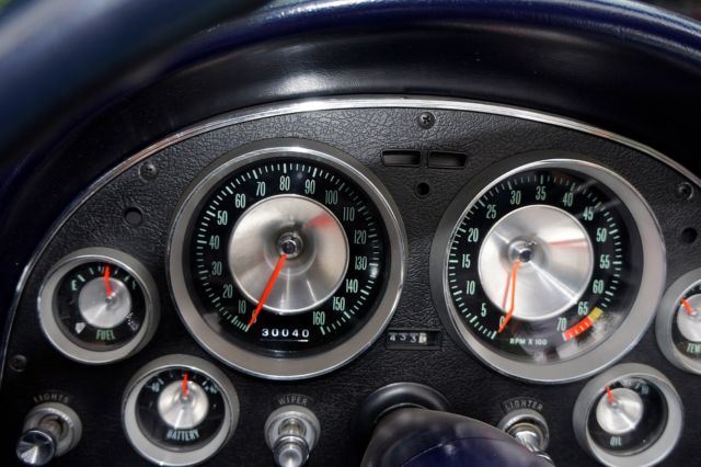 1963 Chevrolet Corvette Convertible - photo 6