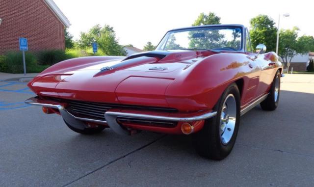 1963 Chevrolet Corvette -- - photo 2