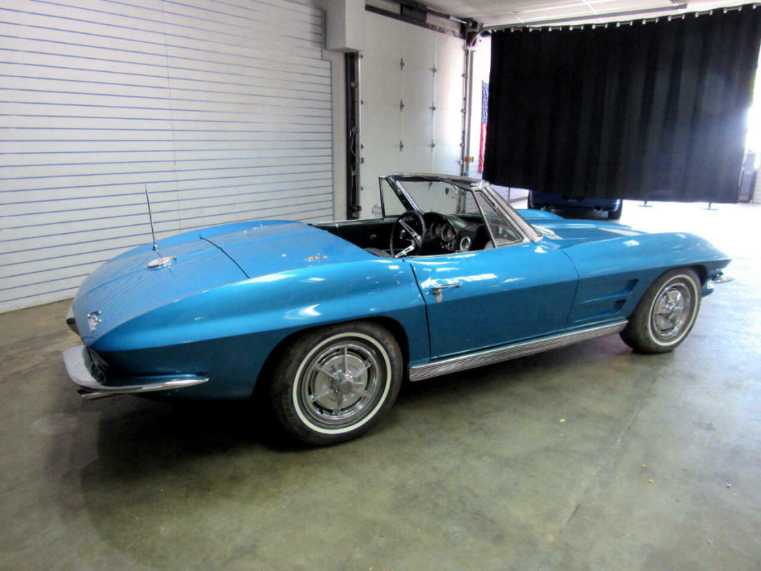 1963 Chevrolet Corvette - photo 12