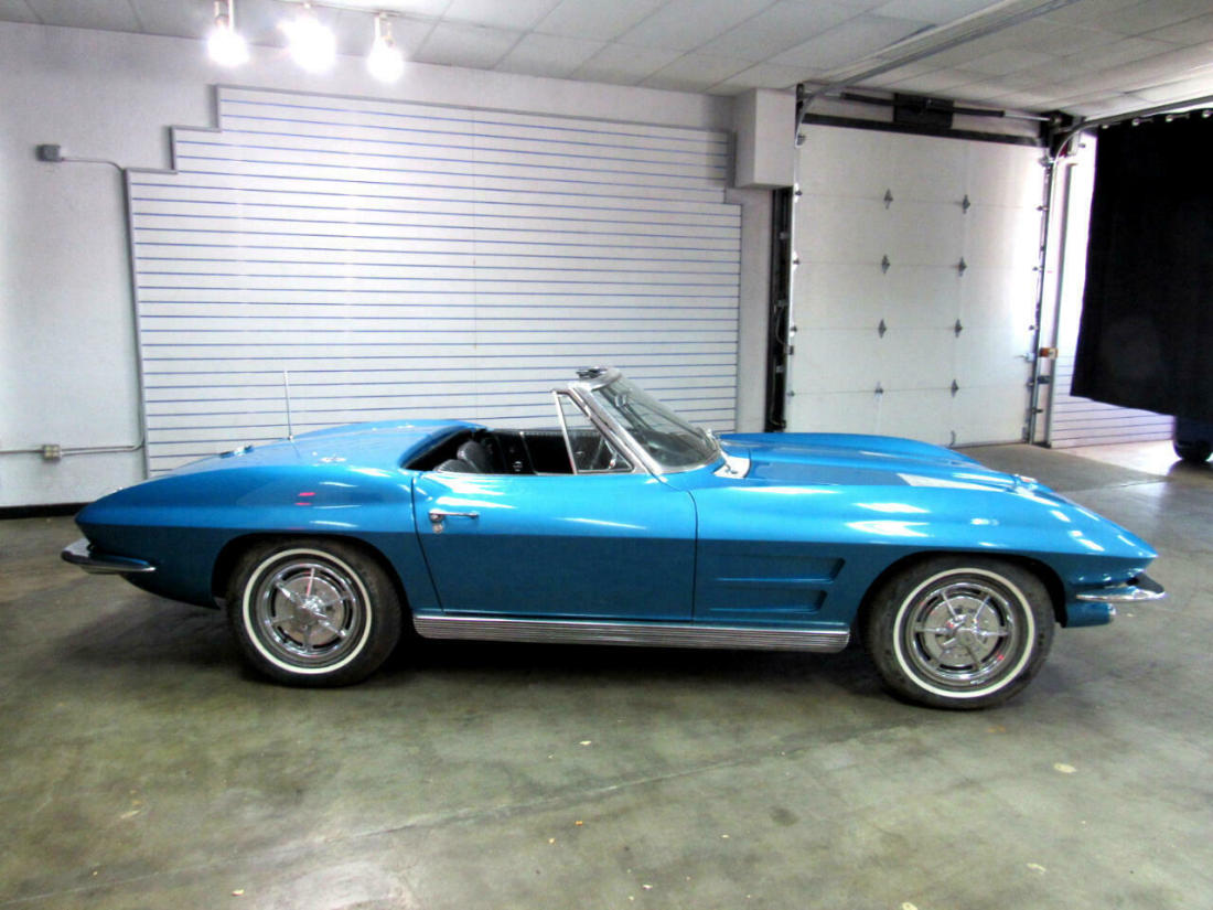 1963 Chevrolet Corvette - photo 3