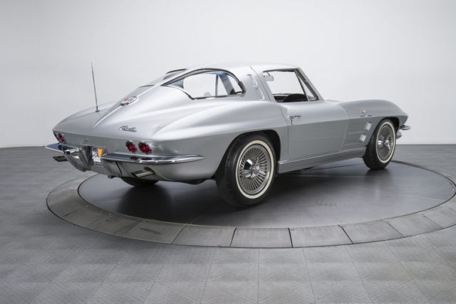 1963 Chevrolet Corvette -- - photo 2