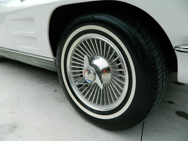 1963 Chevrolet Corvette C2 - photo 11