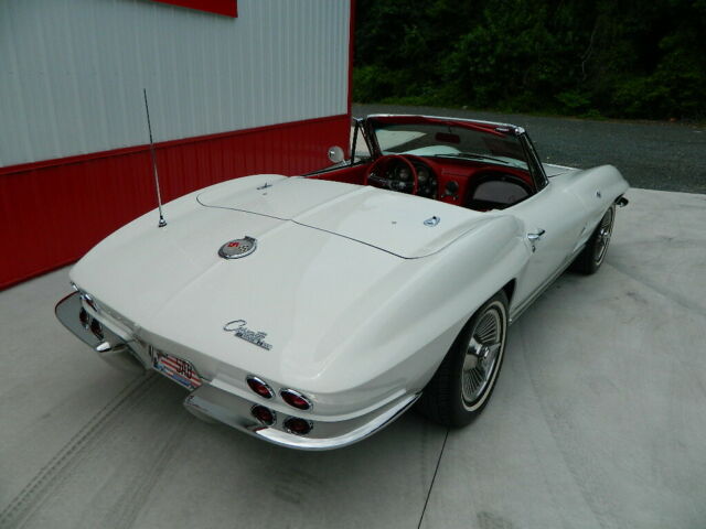 1963 Chevrolet Corvette C2 - photo 13