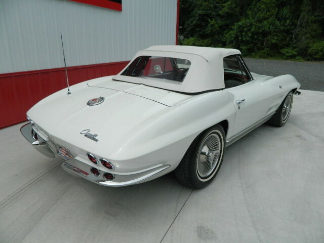 1963 Chevrolet Corvette C2 - photo 2