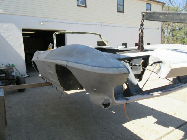 1963 Chevrolet Corvette STING RAY - photo 3