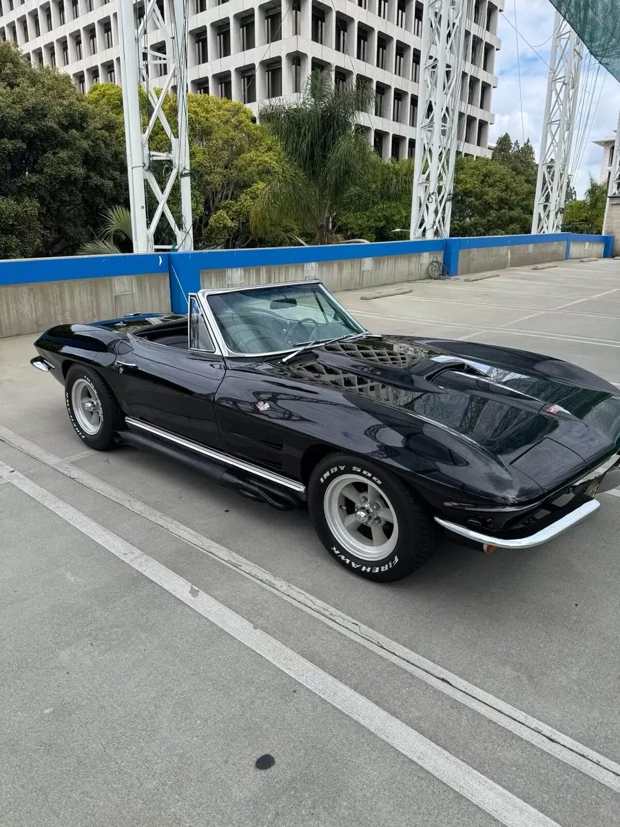 1963 Chevrolet Corvette Convertible Black stingray 1963 Chevrolet Corvette stingray