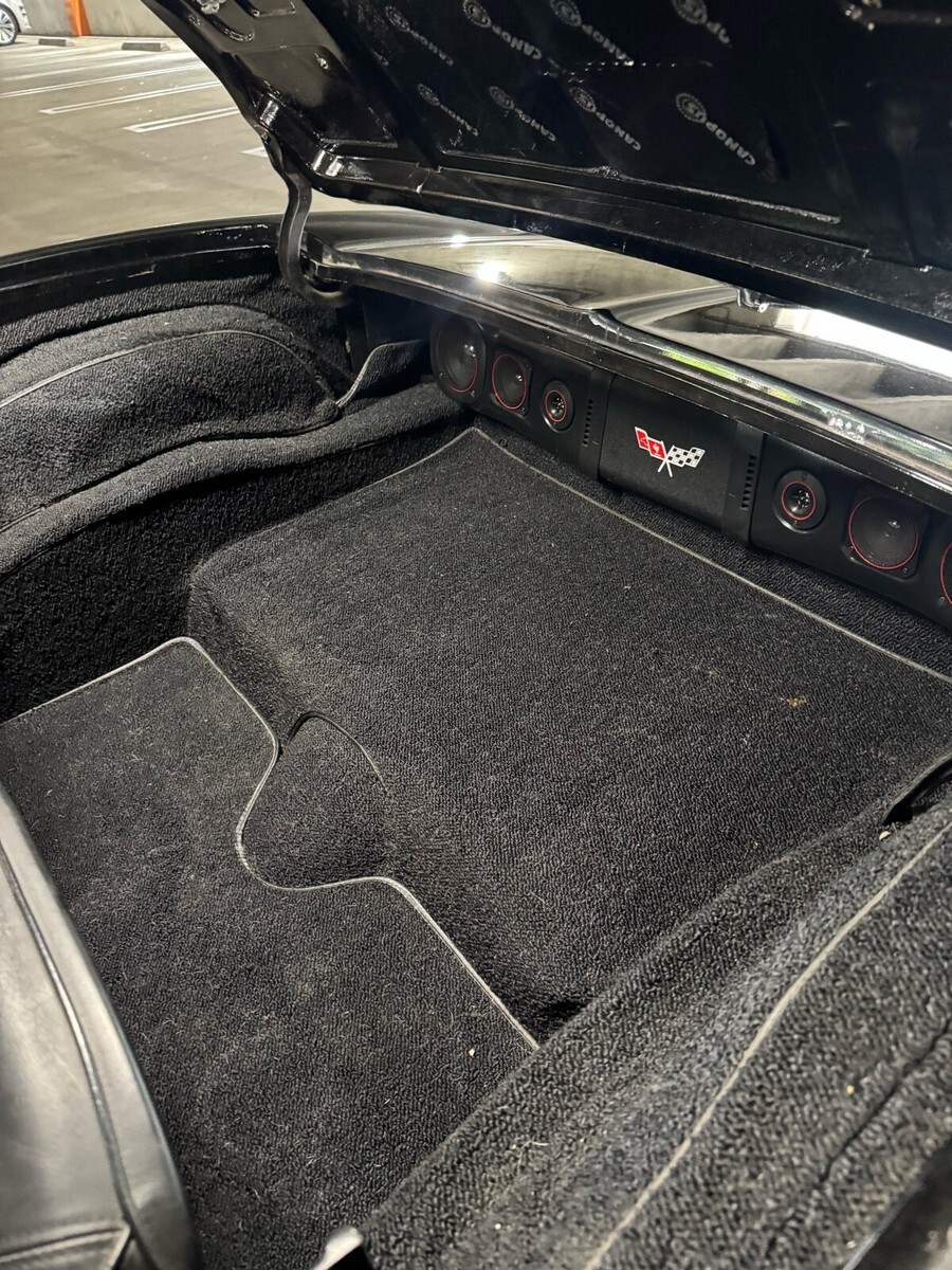 1963 Chevrolet Corvette stingray - photo 11