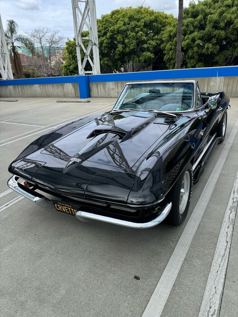 1963 Chevrolet Corvette stingray - photo 2