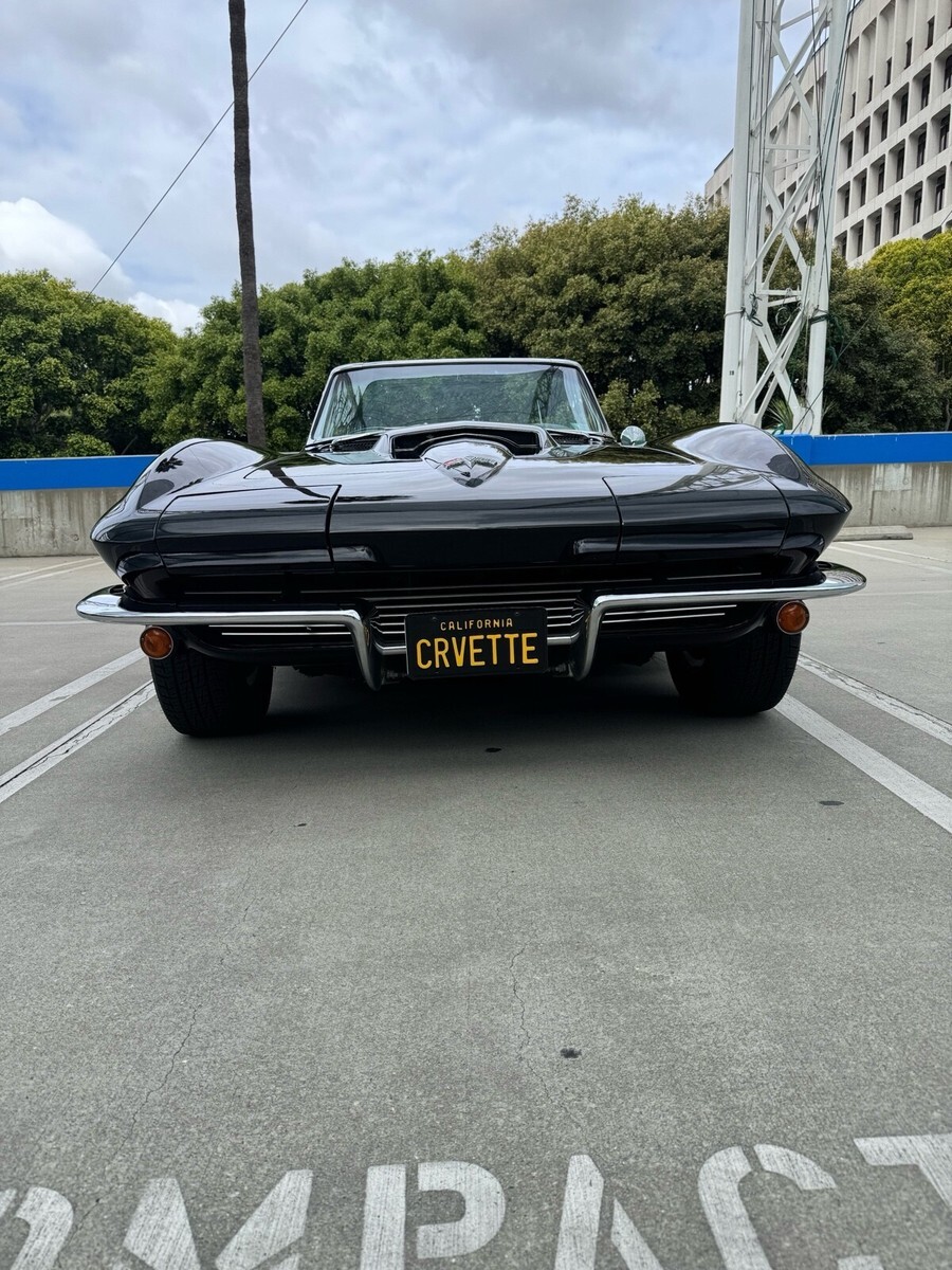 1963 Chevrolet Corvette stingray - photo 6