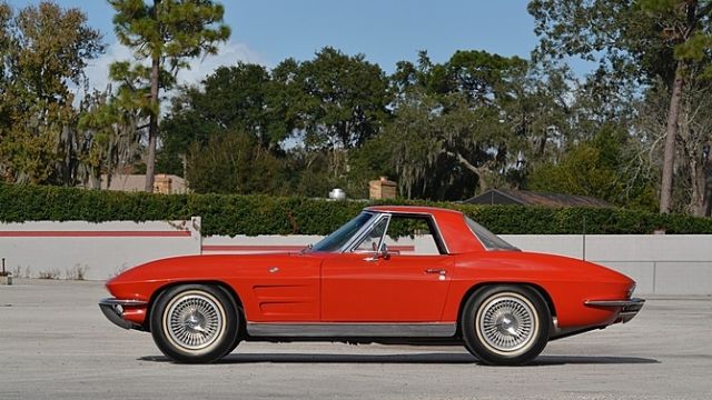 1963 Chevrolet Corvette Roadster - photo 3