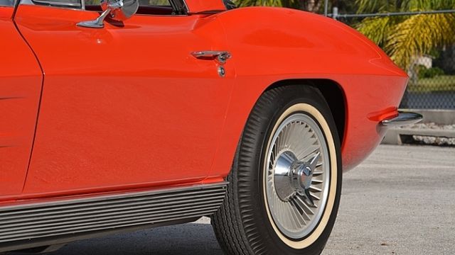 1963 Chevrolet Corvette Roadster - photo 8