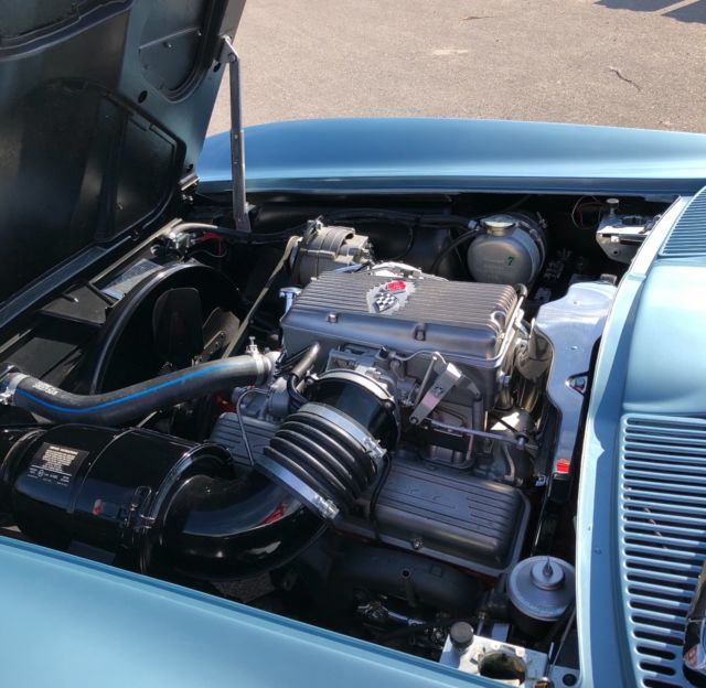 1963 Chevrolet Corvette Convertible - photo 4