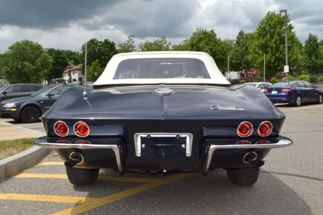 1963 Chevrolet Corvette - photo 9